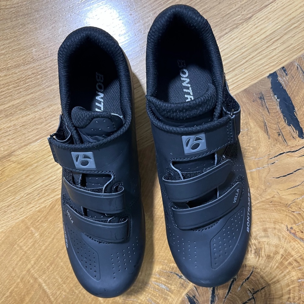 Bontrager Vella Womens size 38 Euro 6.5 US SPD Cycling Spin Shoes Like New
